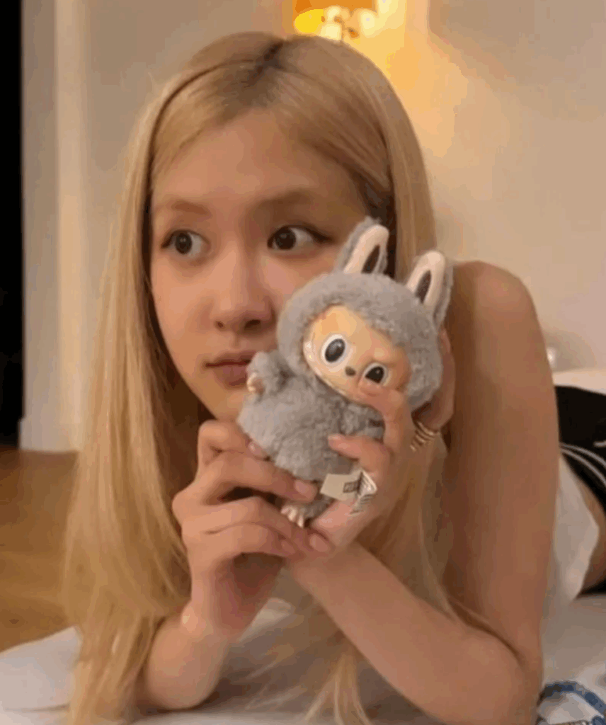 라부부 키링, 왜 이렇게 인기일까? 셀럽들이 열광하는 이유!